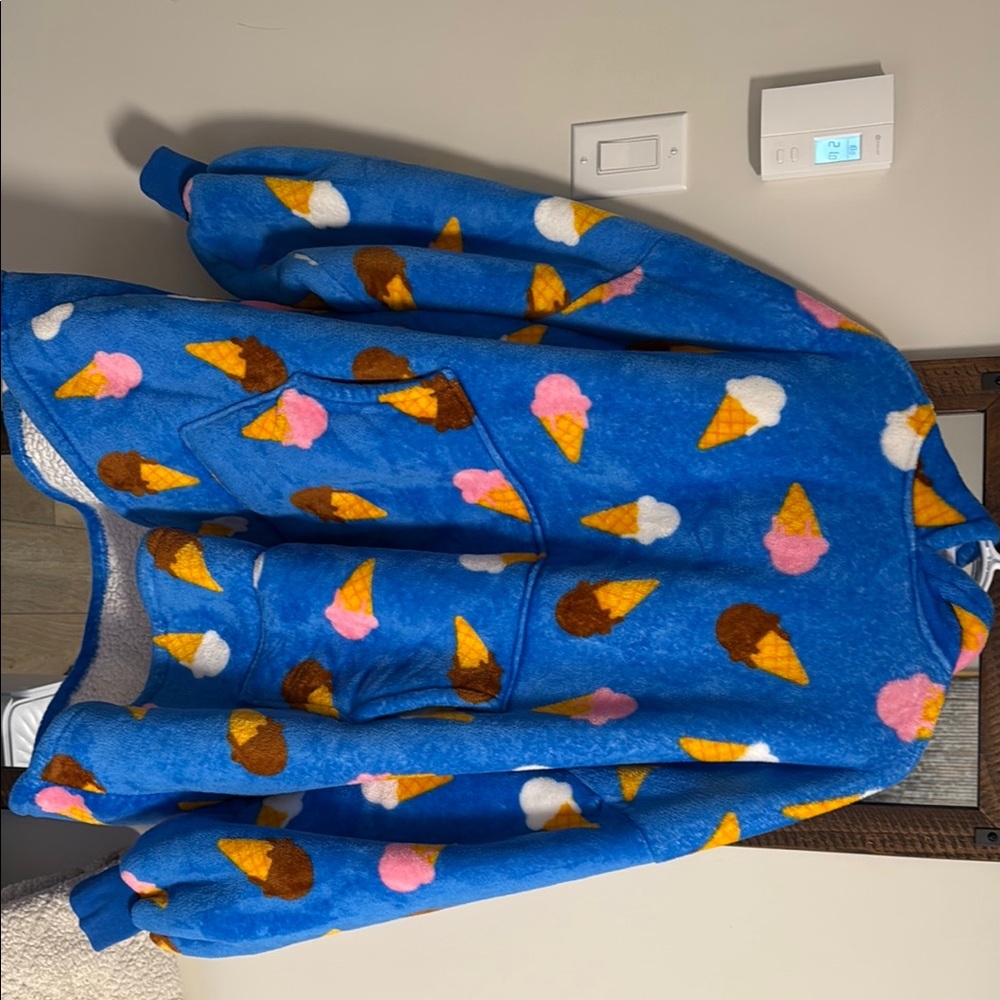 Blue Ice Cream Print Women's Sweater